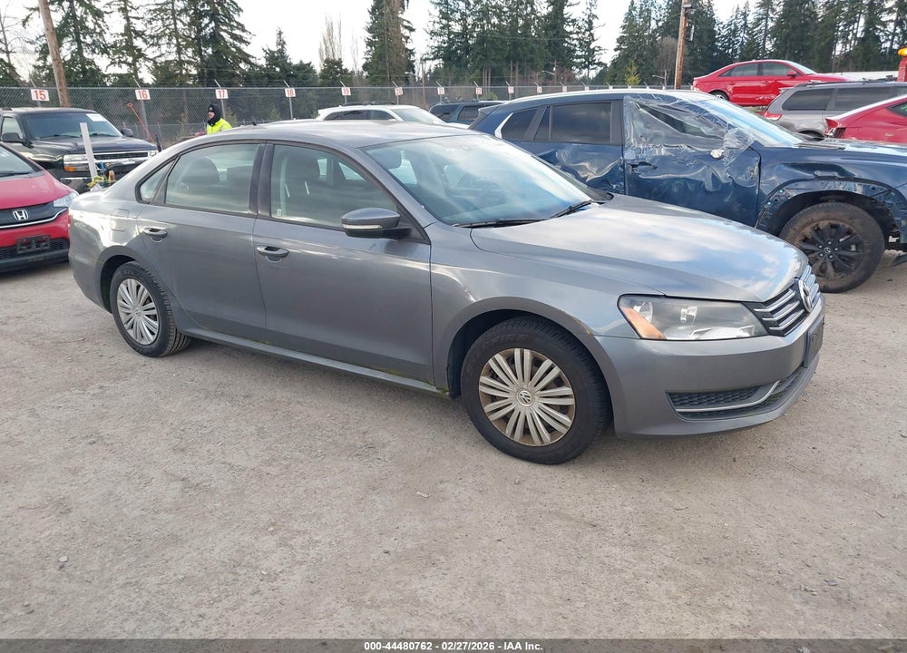 2014 VOLKSWAGEN PASSAT 1.8T S VIN: 1VWAT7A38EC093222