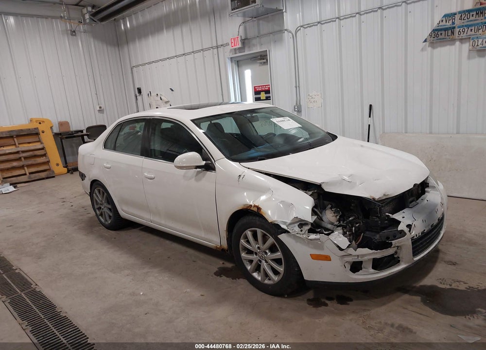2010 VOLKSWAGEN JETTA LIMITED EDITION/SE/SEL VIN: 3VWRZ7AJ5AM063183