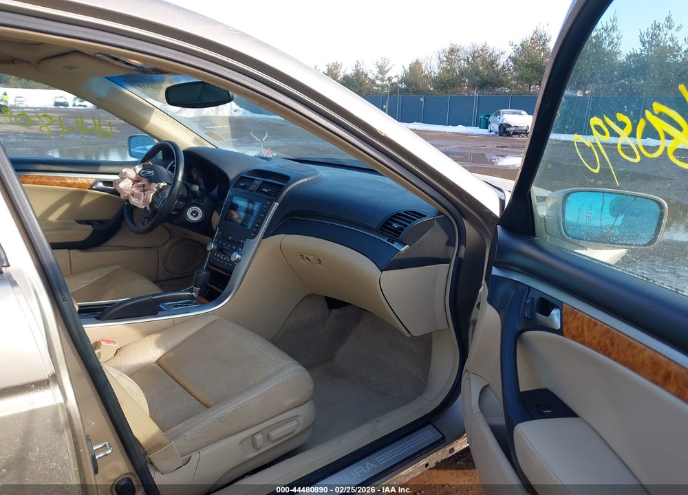 2005 ACURA TL VIN: 19UUA66275A067255