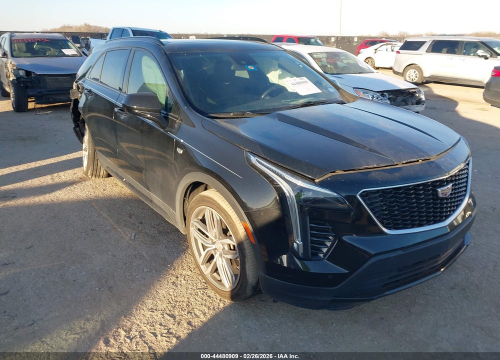 2019 CADILLAC XT4 SPORT VIN: 1GYFZER48KF173472