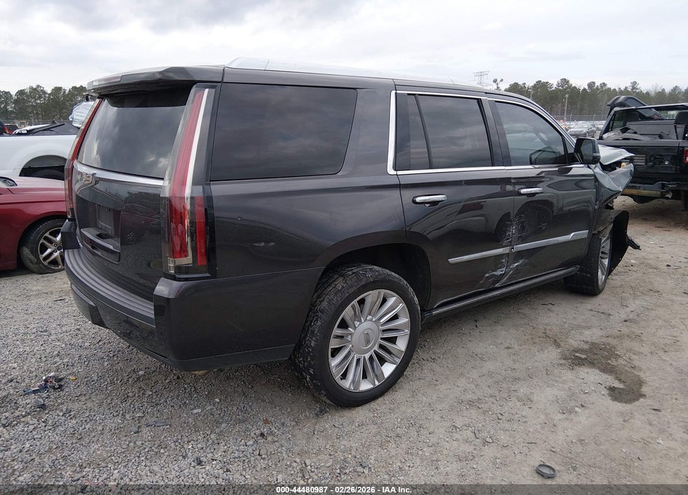 2016 CADILLAC ESCALADE PLATINUM VIN: 1GYS4DKJ9GR107901