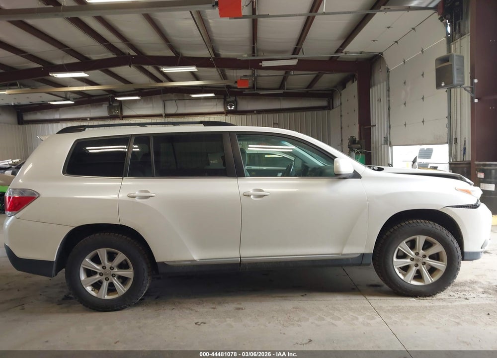 2013 TOYOTA HIGHLANDER SE V6 VIN: 5TDBK3EHXDS193618