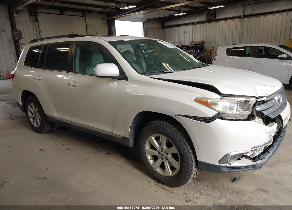 2013 TOYOTA HIGHLANDER SE V6 VIN: 5TDBK3EHXDS193618