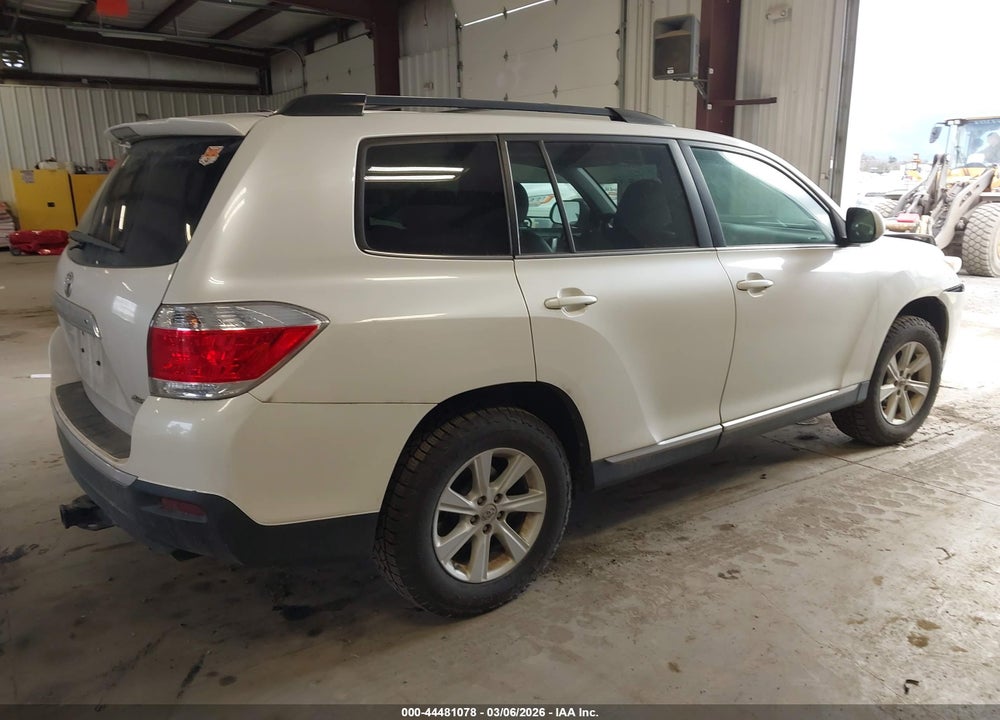 2013 TOYOTA HIGHLANDER SE V6 VIN: 5TDBK3EHXDS193618