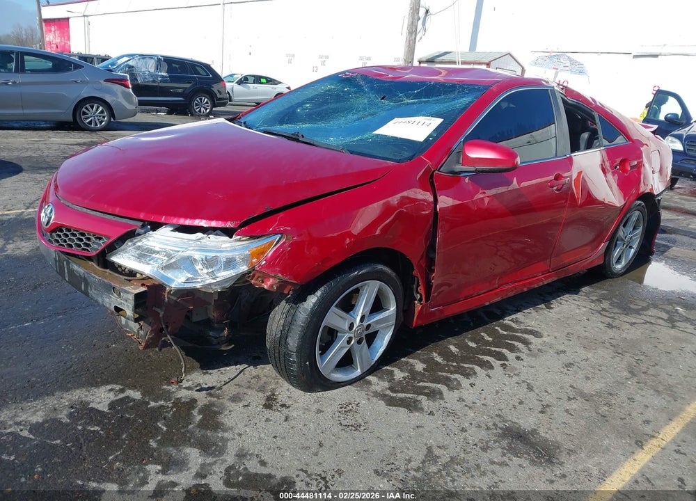 2013 TOYOTA CAMRY SE VIN: 4T1BF1FK0DU653542