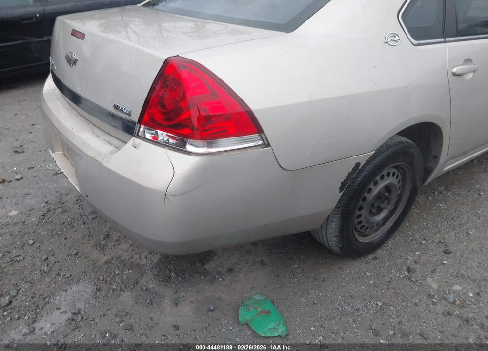 2008 CHEVROLET IMPALA LS VIN: 2G1WB58K181230789