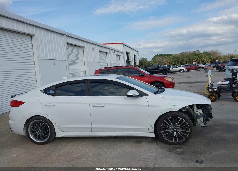 2017 HYUNDAI ELANTRA SPORT VIN: KMHD04LB1HU353398