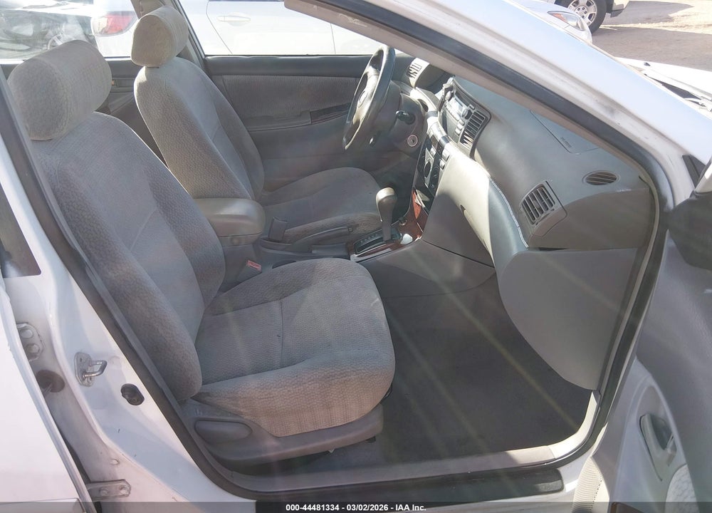 2003 TOYOTA COROLLA LE VIN: 1NXBR32EX3Z100429