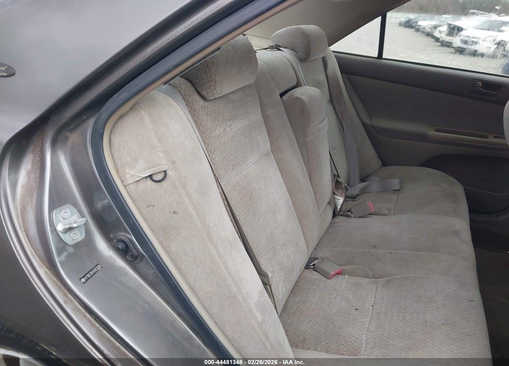 2004 TOYOTA CAMRY LE VIN: 4T1BE32K24U933080