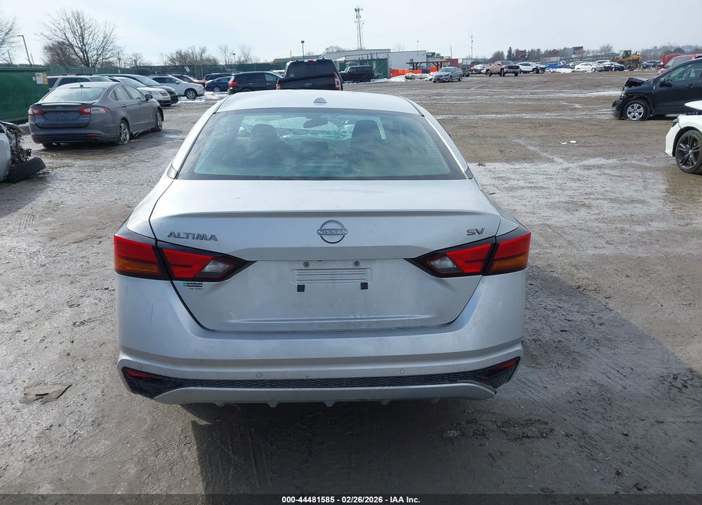 2024 NISSAN ALTIMA SV FWD VIN: 1N4BL4DV2RN304241