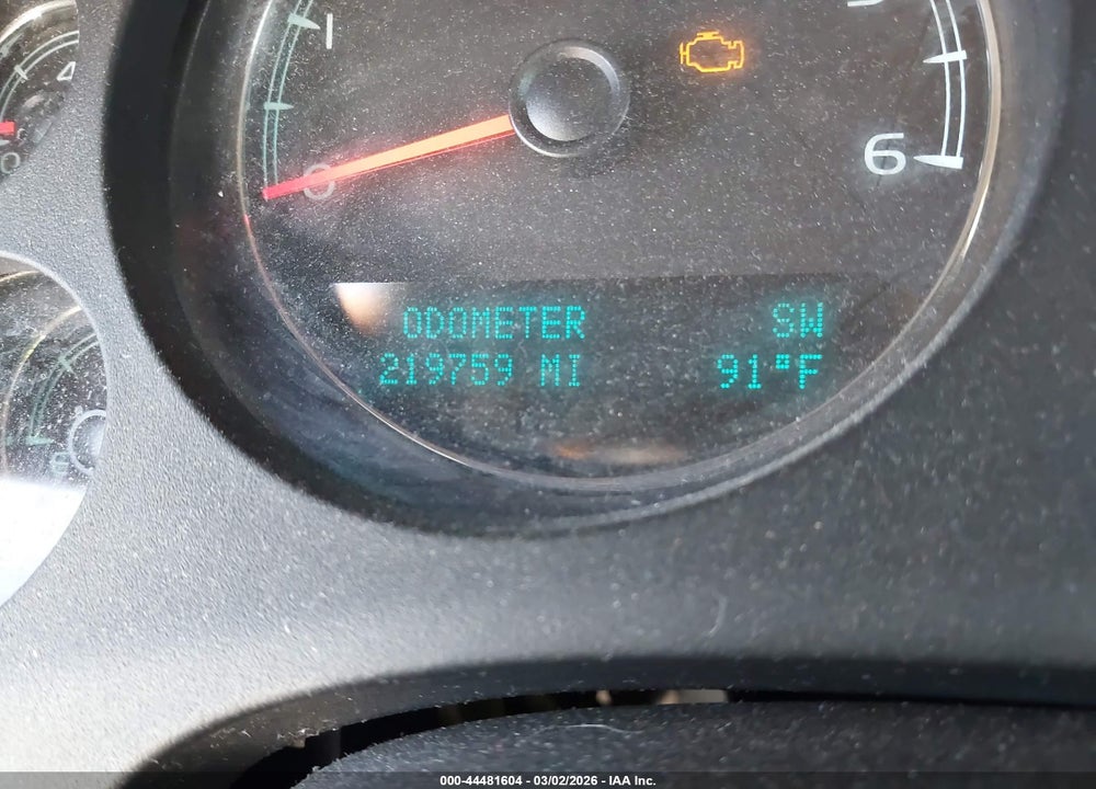 2011 CHEVROLET TAHOE LT VIN: 1GNSCBE08BR343441