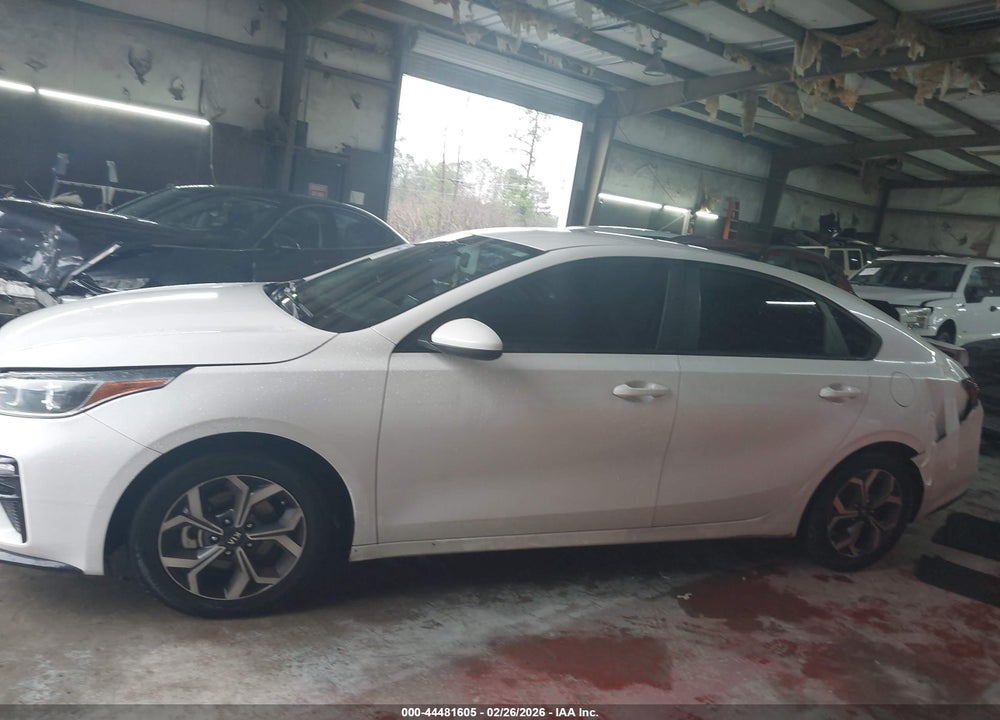 2021 KIA FORTE LXS VIN: 3KPF24AD1ME291652