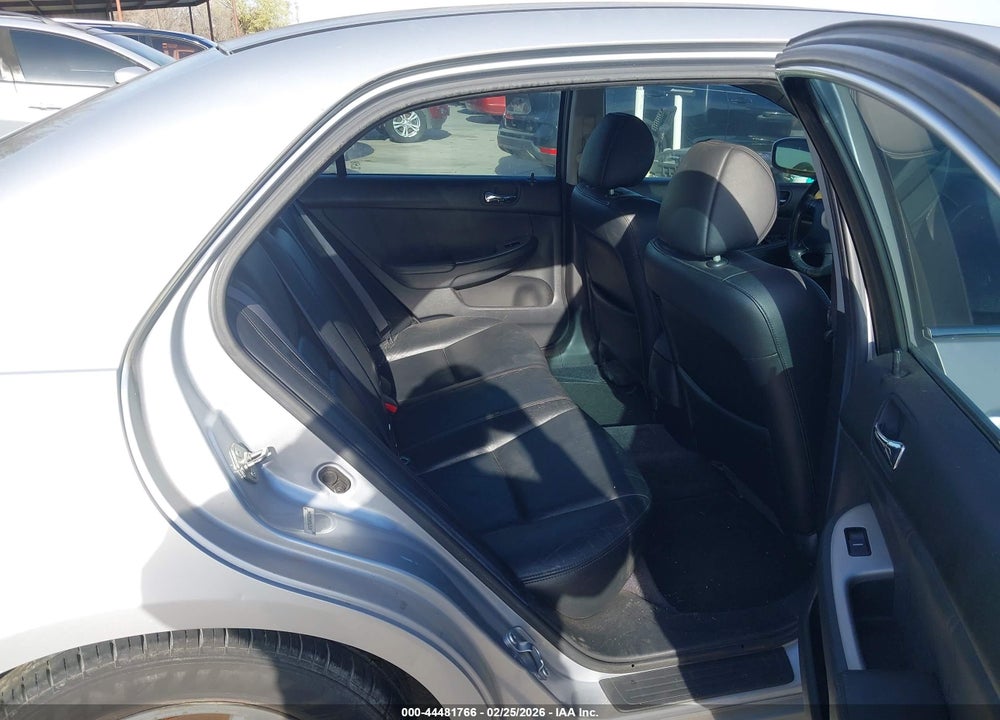 2003 HONDA ACCORD 2.4 EX VIN: 1HGCM56603A018041