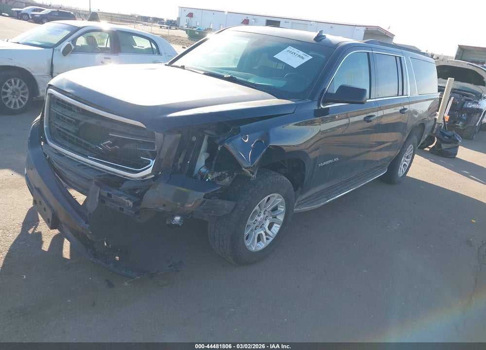 2016 GMC YUKON XL SLE VIN: 1GKS2FKC0GR100400
