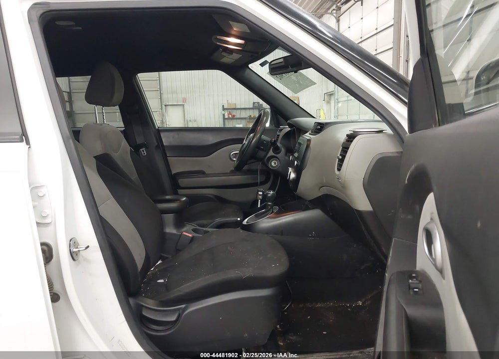 2016 KIA SOUL VIN: KNDJN2A22G7309830