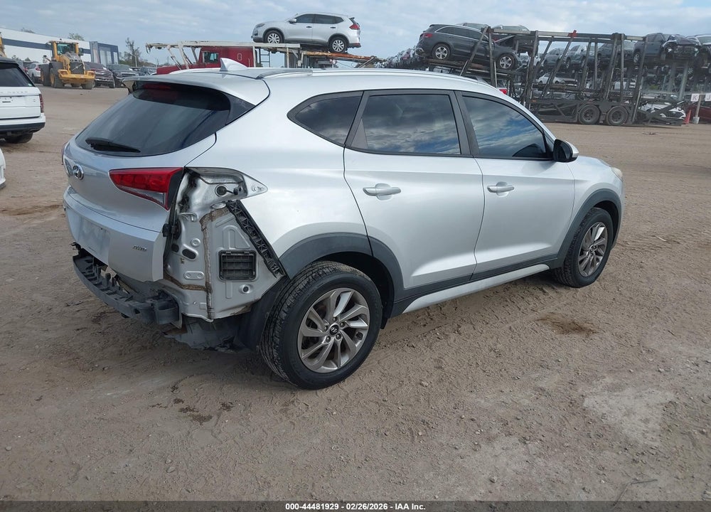 2018 HYUNDAI TUCSON SEL VIN: KM8J3CA46JU696996