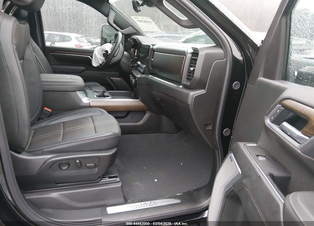 2025 CHEVROLET SILVERADO 2500HD 4WD  STANDARD BED HIGH COUNTRY VIN: 2GC4KREY6S1123937