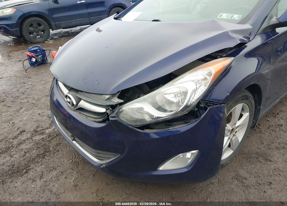 2013 HYUNDAI ELANTRA GLS VIN: 5NPDH4AE0DH424511