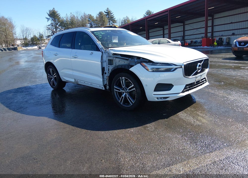 2018 VOLVO XC60 T6 MOMENTUM VIN: YV4A22RKXJ1046667