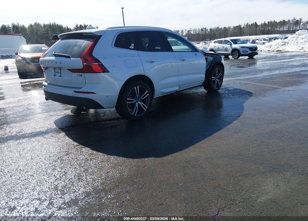 2018 VOLVO XC60 T6 MOMENTUM VIN: YV4A22RKXJ1046667