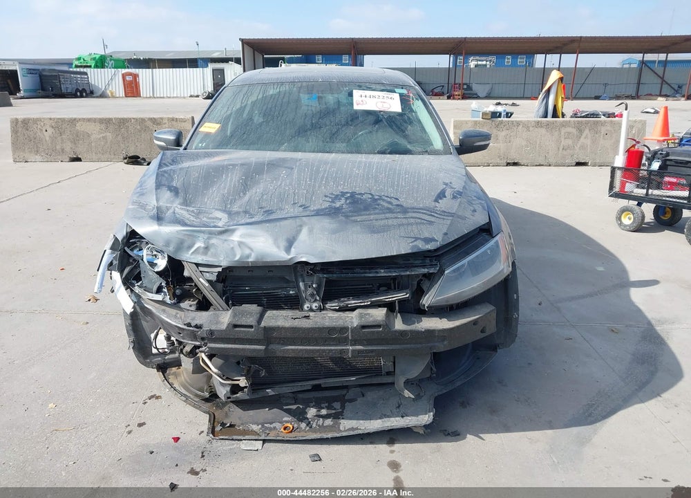 2011 VOLKSWAGEN JETTA 2.5L SE VIN: 3VWDX7AJ4BM379322
