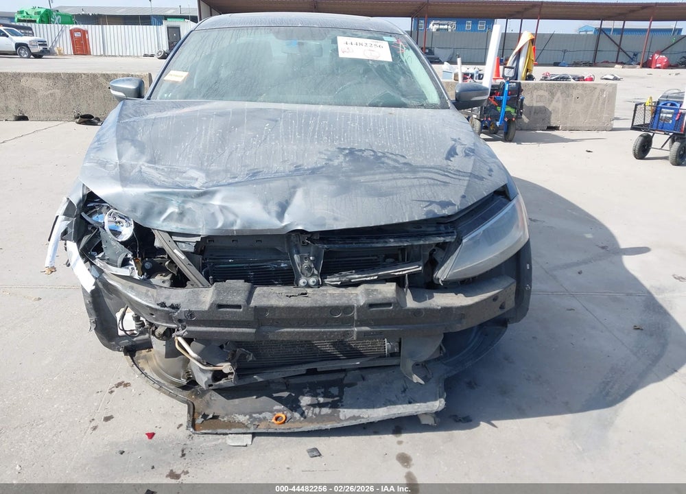 2011 VOLKSWAGEN JETTA 2.5L SE VIN: 3VWDX7AJ4BM379322