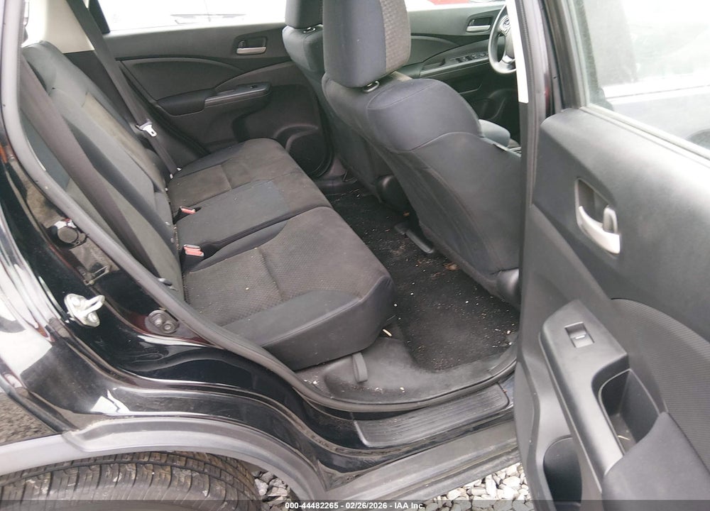 2016 HONDA CR-V LX VIN: 2HKRM4H35GH647377