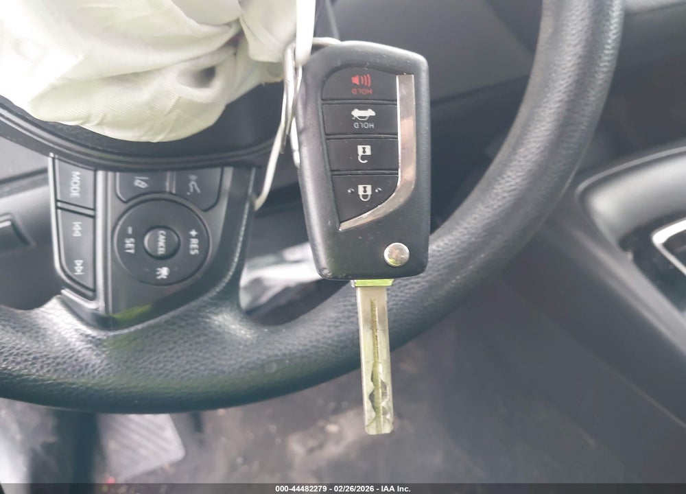 2022 TOYOTA COROLLA LE VIN: 5YFEPMAE7NP306242
