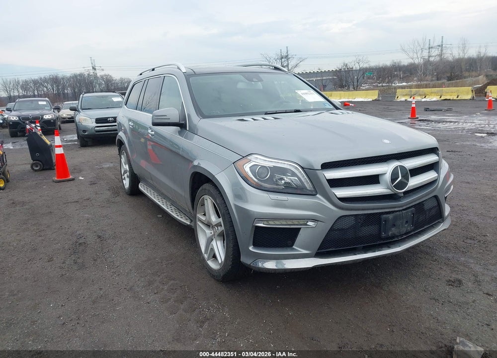 2016 MERCEDES-BENZ GL 550 4MATIC VIN: 4JGDF7DE3GA685626