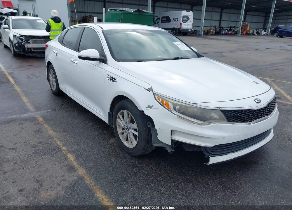 2016 KIA OPTIMA LX VIN: 5XXGT4L30GG055866