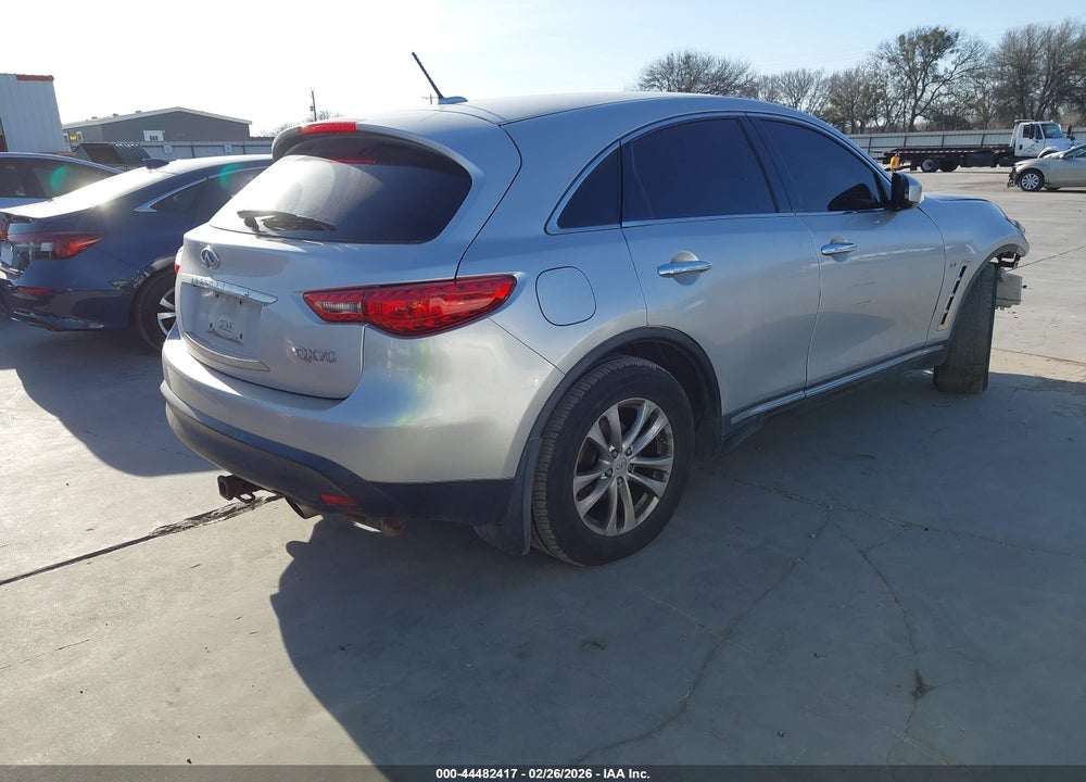 2014 INFINITI QX70 VIN: JN8CS1MW8EM411694