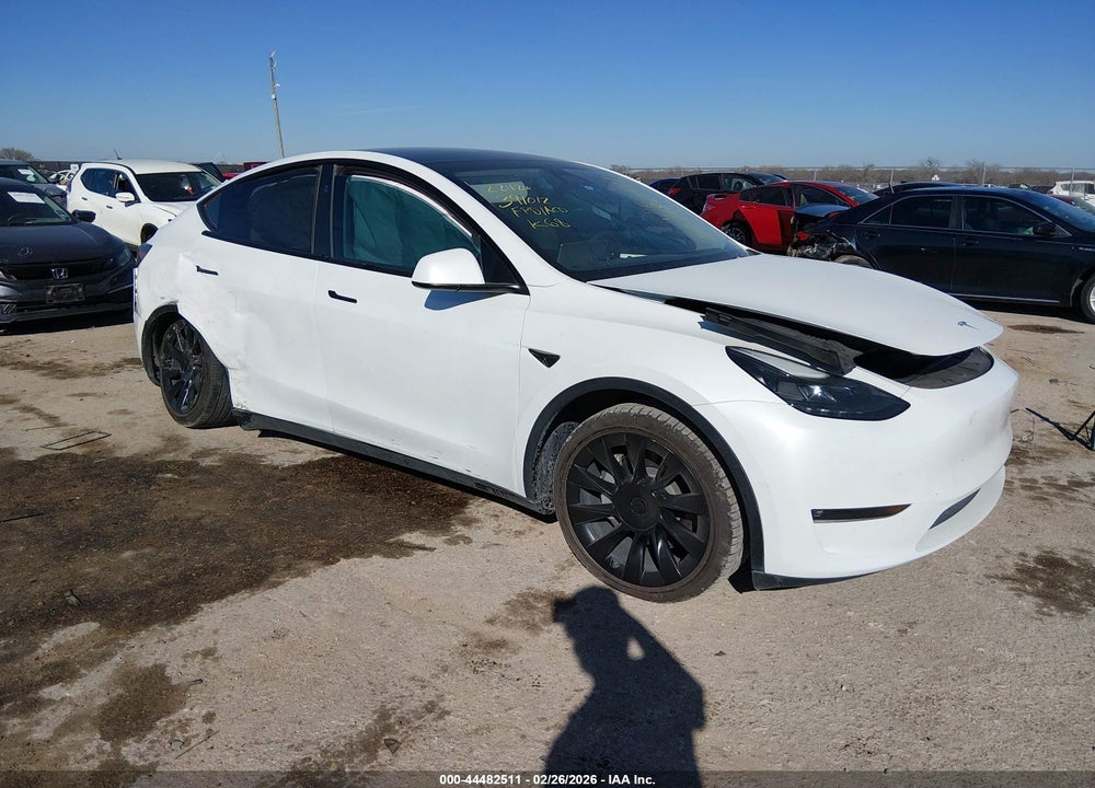 2023 TESLA MODEL Y AWD/LONG RANGE DUAL MOTOR ALL-WHEEL DRIVE VIN: 7SAYGAEEXPF792861