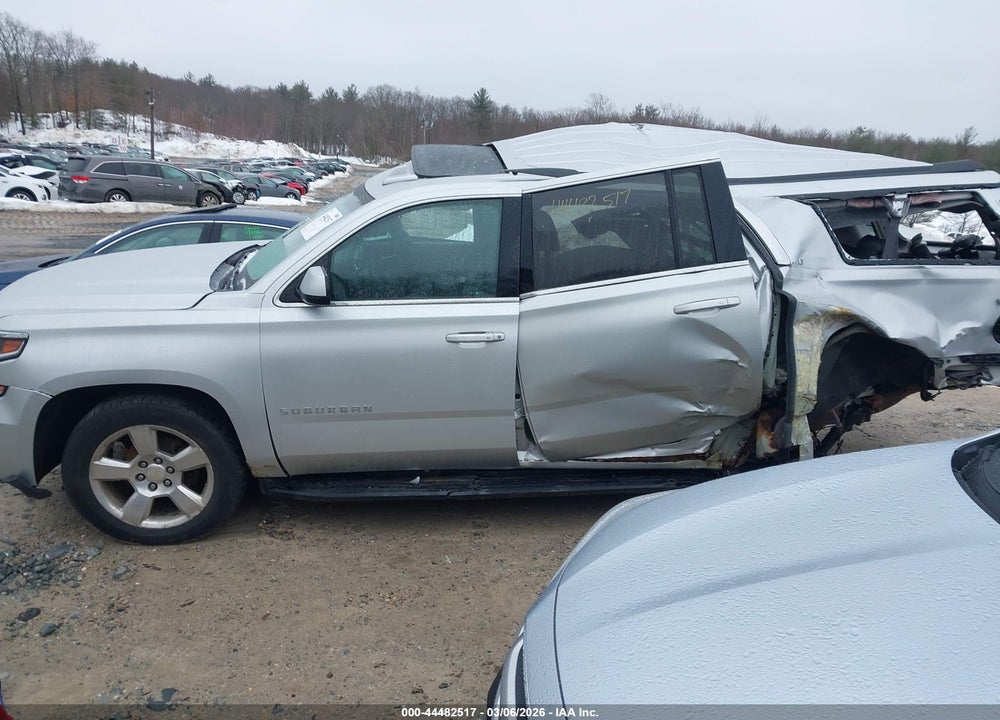 2016 CHEVROLET SUBURBAN LT VIN: 1GNSKHKC7GR107021