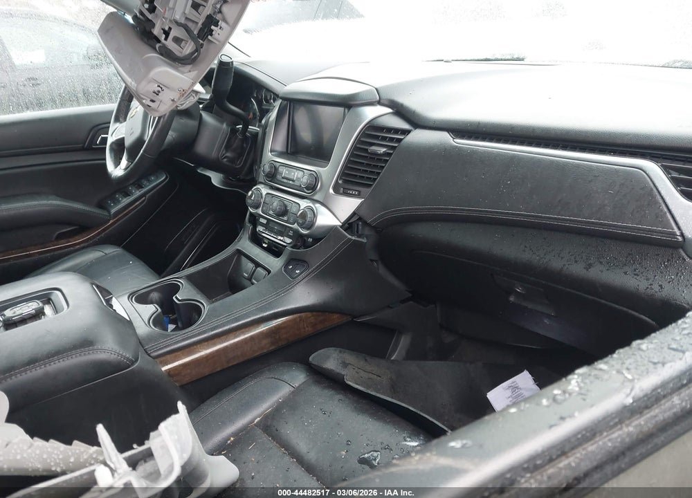 2016 CHEVROLET SUBURBAN LT VIN: 1GNSKHKC7GR107021