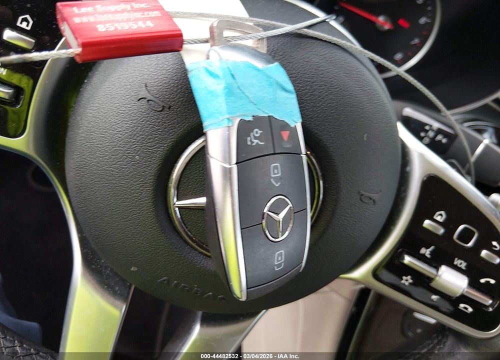 2022 MERCEDES-BENZ GLC 300 SUV VIN: W1N0G8DB2NV332546