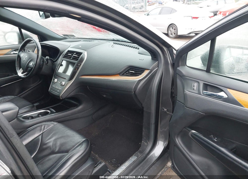 2019 LINCOLN MKC RESERVE VIN: 5LMCJ3D91KUL44364