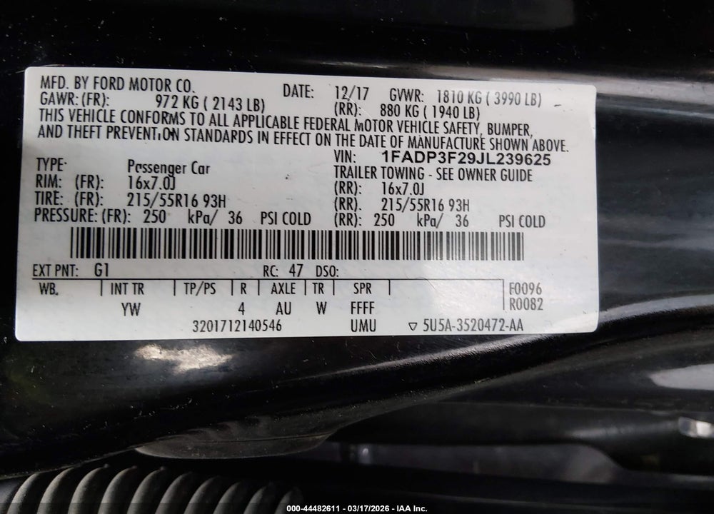 2018 FORD FOCUS SE VIN: 1FADP3F29JL239625