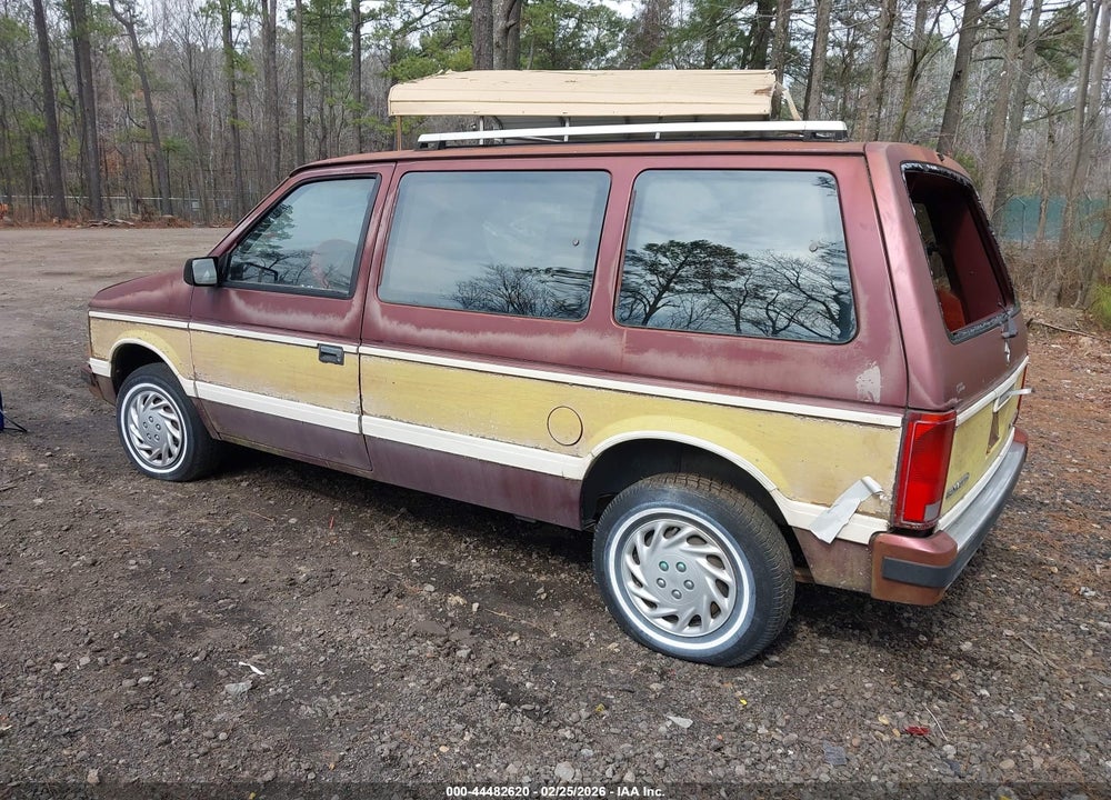 1986 PLYMOUTH VOYAGER LE VIN: 2P4FH51G1GR861419