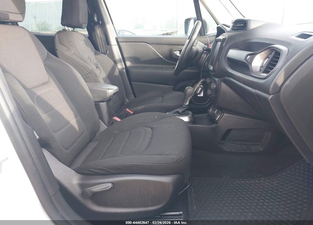 2022 JEEP RENEGADE LATITUDE 4X4 VIN: ZACNJDB14NPN69819