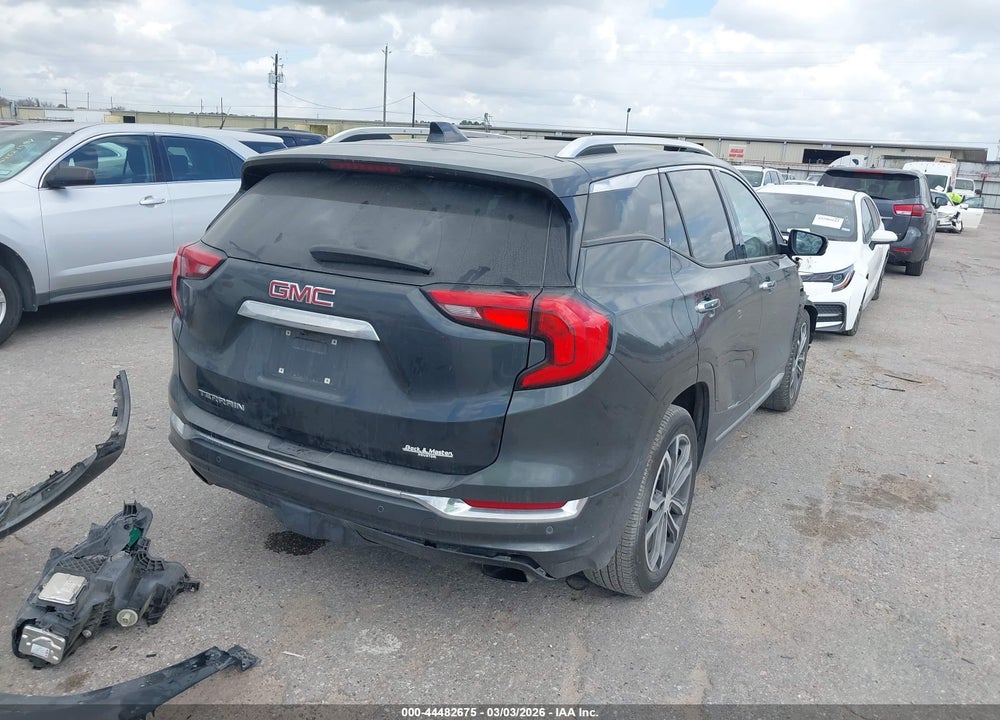 2018 GMC TERRAIN DENALI VIN: 3GKALSEX9JL273167