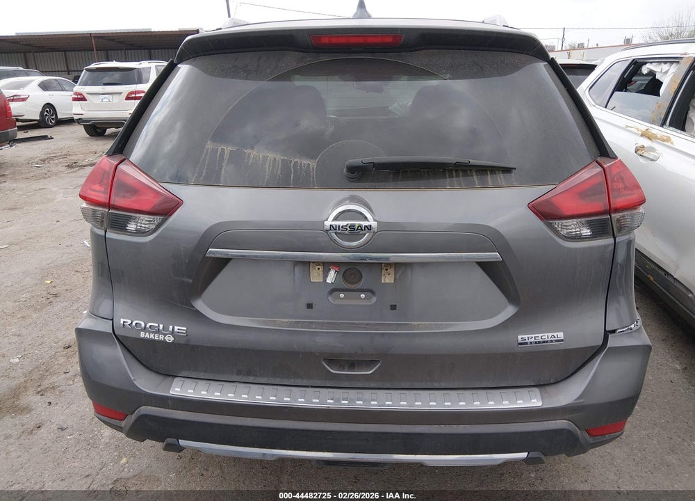 2019 NISSAN ROGUE S VIN: 5N1AT2MT8KC797073