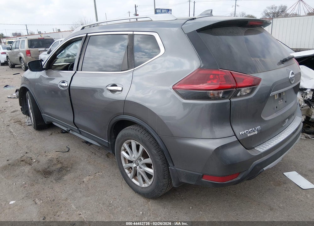 2019 NISSAN ROGUE S VIN: 5N1AT2MT8KC797073