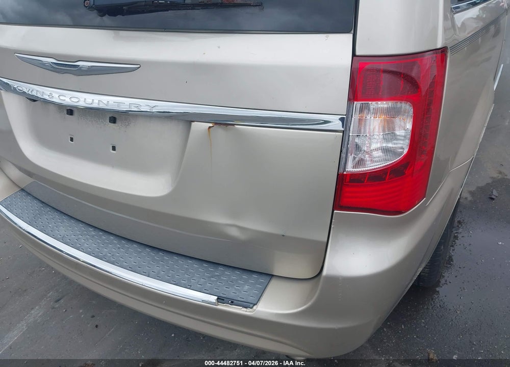 2014 CHRYSLER TOWN & COUNTRY TOURING VIN: 2C4RC1BGXER342616