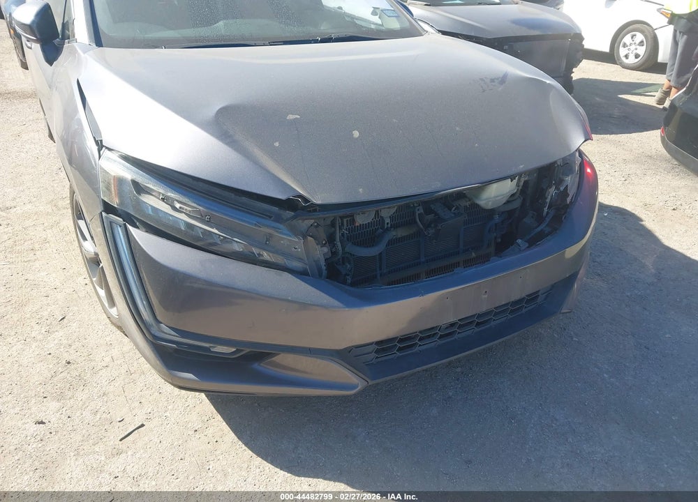 2018 HONDA CLARITY PLUG-IN HYBRID TOURING VIN: JHMZC5F31JC010466