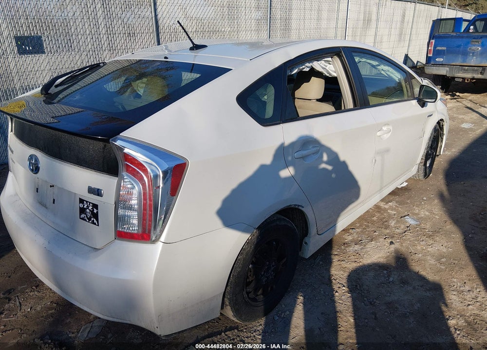 2015 TOYOTA PRIUS THREE VIN: JTDKN3DU3F0424869