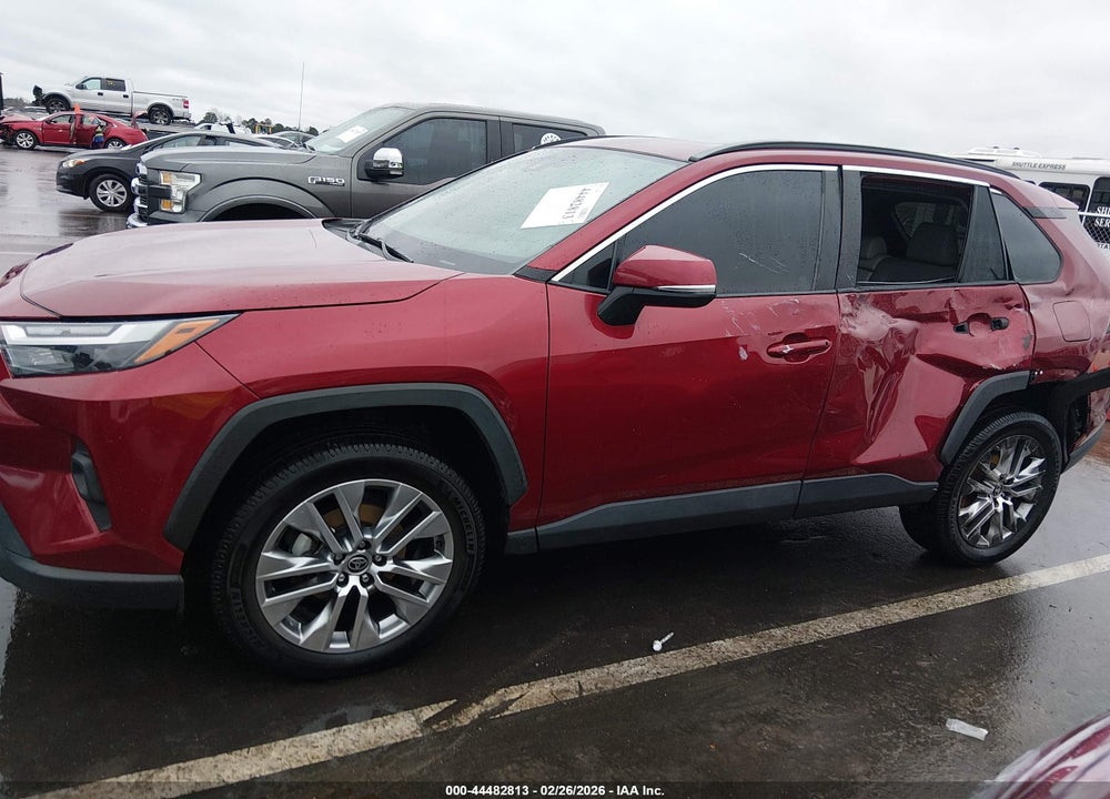 2022 TOYOTA RAV4 XLE PREMIUM VIN: 2T3C1RFV9NW214716