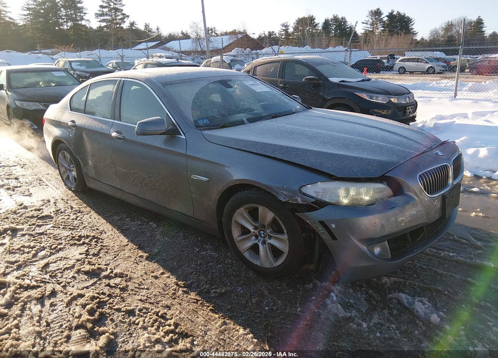 2013 BMW 528I XDRIVE VIN: WBAXH5C5XDD108455