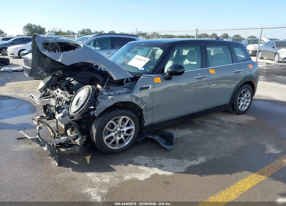 2017 MINI CLUBMAN COOPER VIN: WMWLN5C55H2E32618