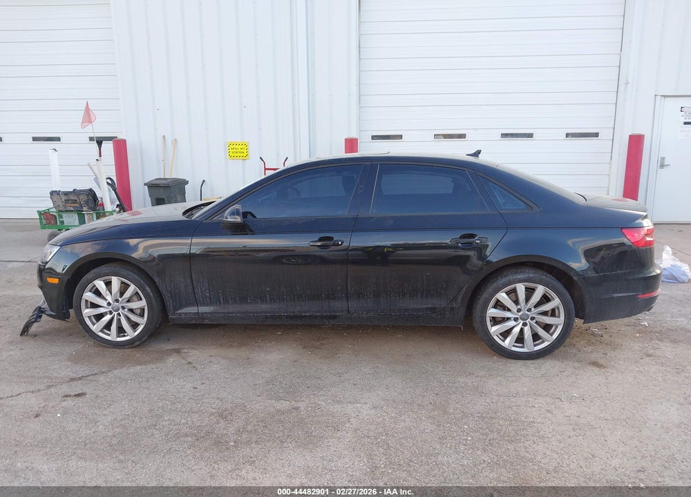 2017 AUDI A4 2.0T PREMIUM VIN: WAUANAF44HN004649