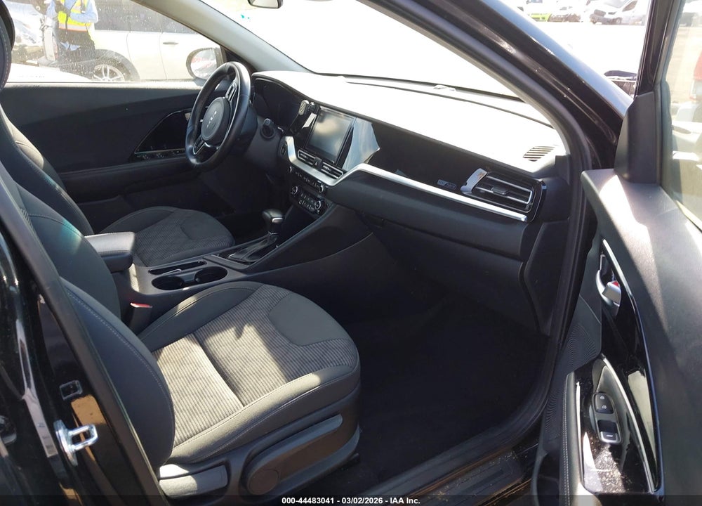 2022 KIA NIRO LXS VIN: KNDCB3LC4N5548351